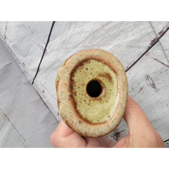 Vintage UCTCI Japanese Stoneware Girl Holding Planter Bud Vase Figurine 4inches - Picture 5 of 6